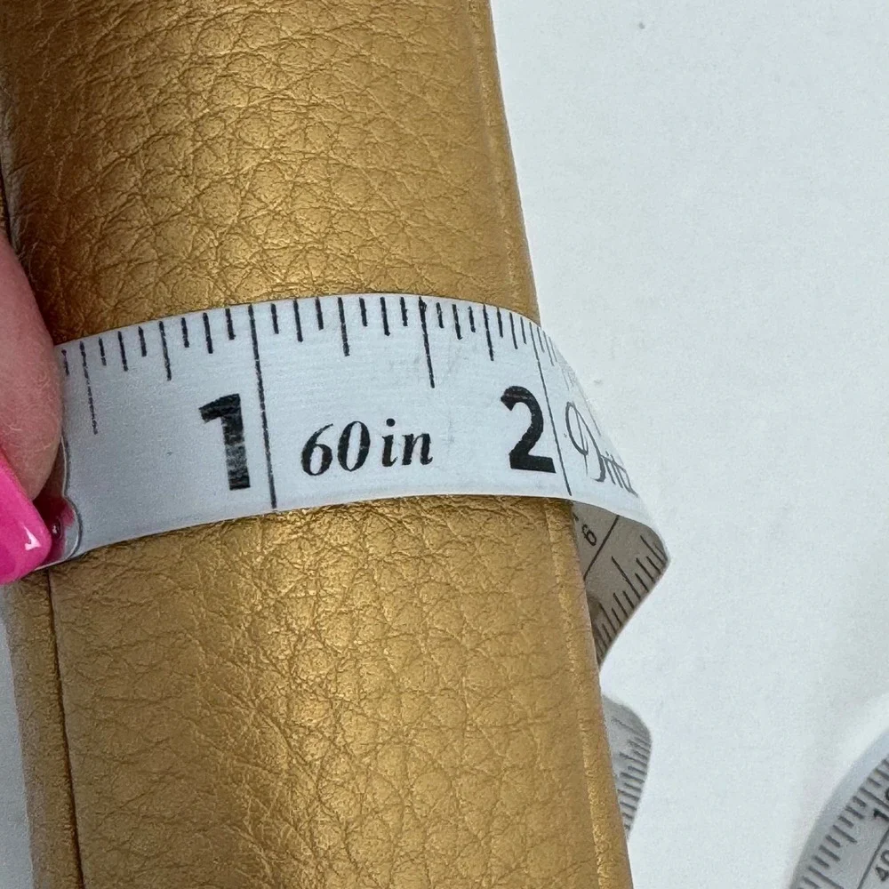 Talbots Metallic Gold Pebbled Leather Wristlet Clutch Bag Silver Buckle‎ Detail
